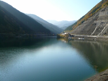 名栗湖 埼玉県飯能市 紅葉 観光名所 日本隅々の旅 全国観光名所巡り グルメ日記