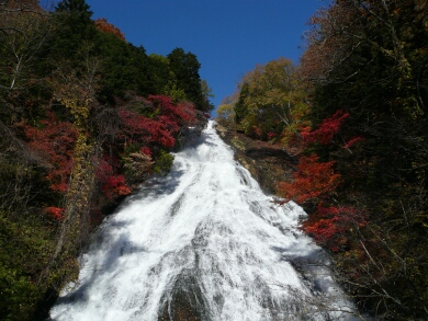 湯滝 栃木県日光市 滝 紅葉 日本隅々の旅 全国観光名所巡り グルメ日記