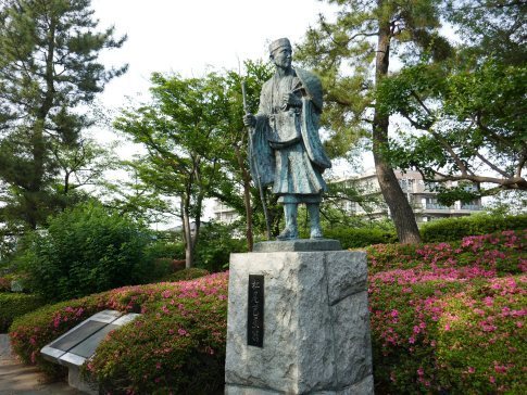 松尾芭蕉像.jpg