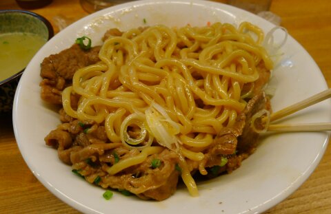牛すきまぜそば2.jpg