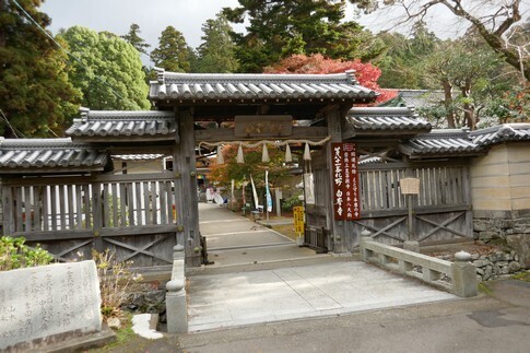 白峯寺.jpg
